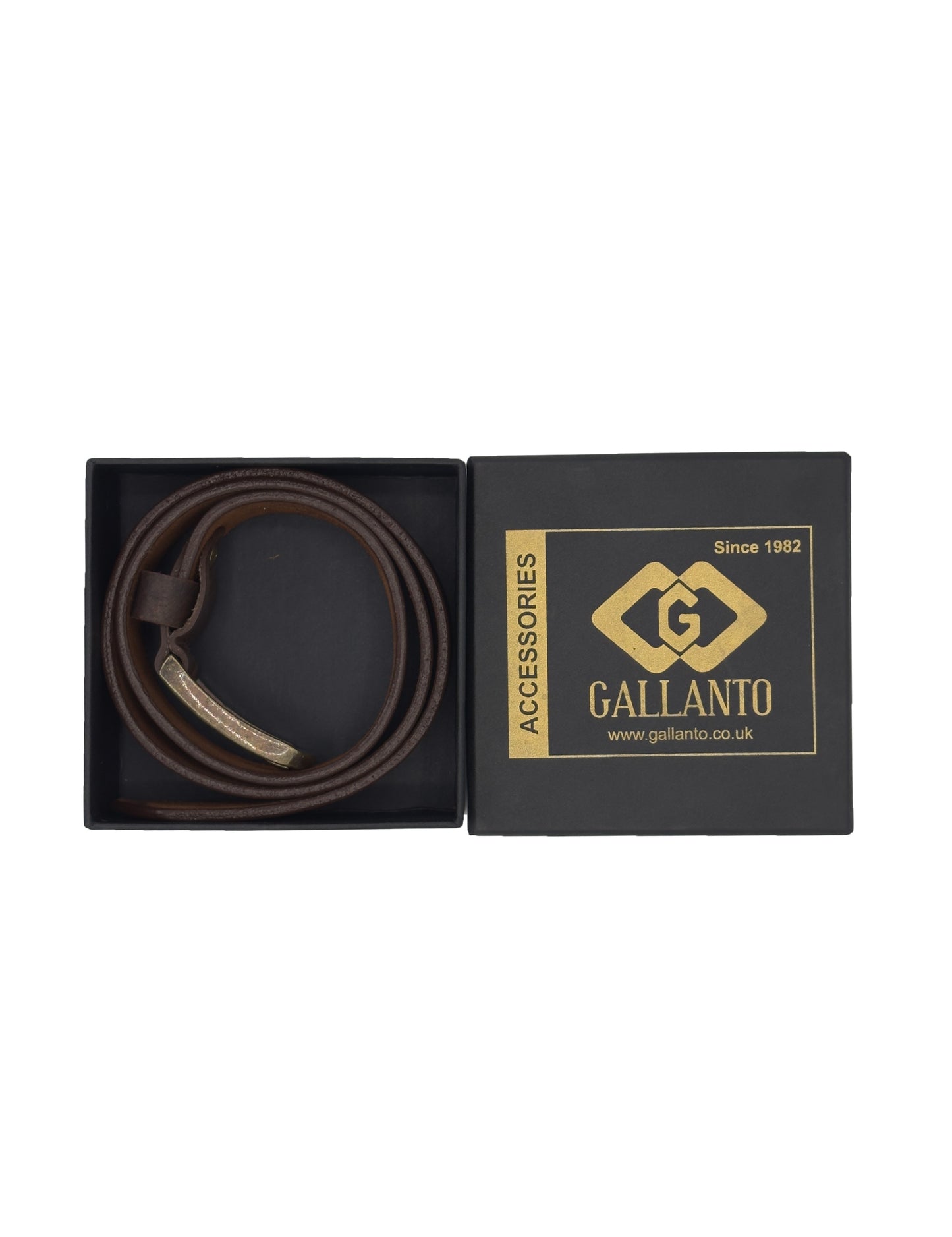 a classic plain leather belt for men-everyday style and comfort