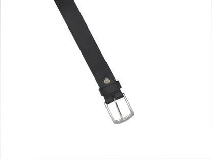 A Classic Plain Leather Belt for Men-Everyday Style and Comfort