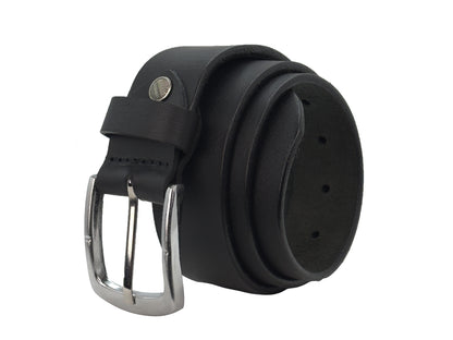 A Classic Plain Leather Belt for Men-Everyday Style and Comfort