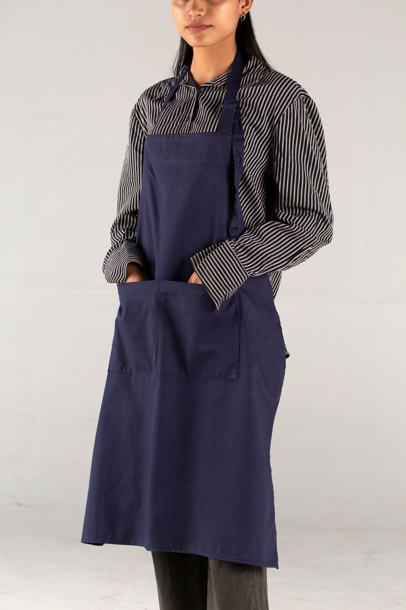 unisex heavy - duty cotton twill apron – adjustable fit with large front pocket - 
